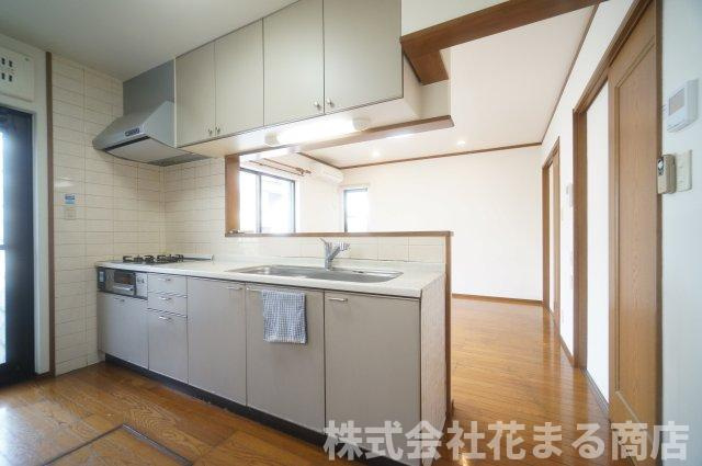 千葉市中央区鵜の森町戸建貸家のキッチン|物件、駅でお待ち合わせでのご案内歓迎！