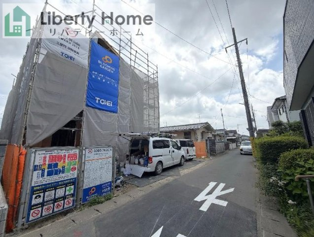 水戸市堀町4期　新築戸建の前面道路含む現地写真