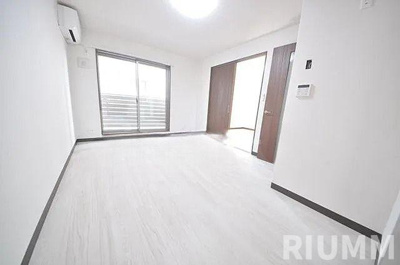 【居間・リビング】 | メープルコート