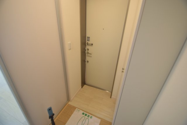 フリーデンハウス中山の玄関|シンプルで使いやすい玄関です