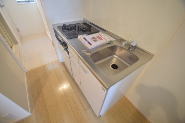 フリーデンハウス中山のキッチン|お料理しやすいキッチンです