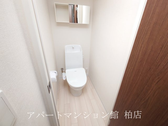 グランアサヒの洋室|同施工会社、同型タイプです／※現況優先