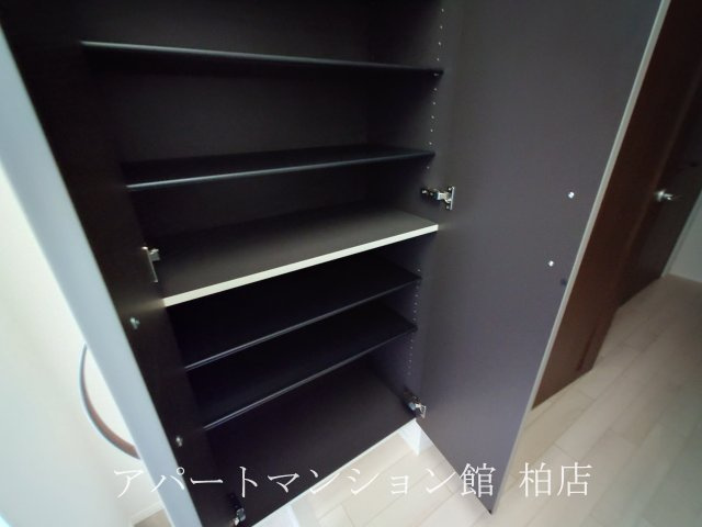 グランアサヒのエントランス|同施工会社、同型タイプです／※現況優先