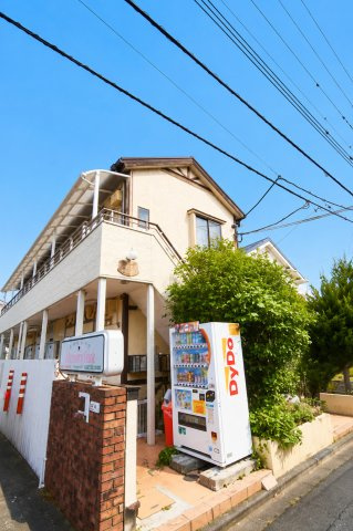 パンシオン東林間の外観