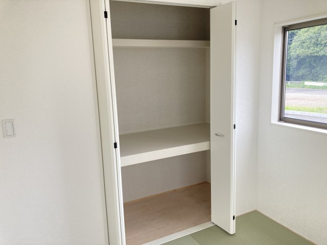 クレイドルガーデン前橋市大利根町第２　1号棟の収納|和室にも収納スペースがあります！