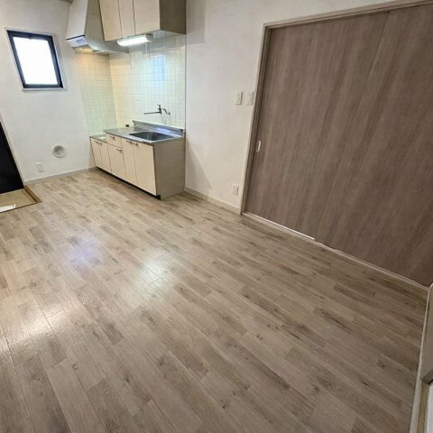 東京都江戸川区南葛西1棟収益売りマンション【サンライズ南葛西】　「満室稼働予定」「全戸３DK」「葛西臨海公園徒歩18分」の洋室