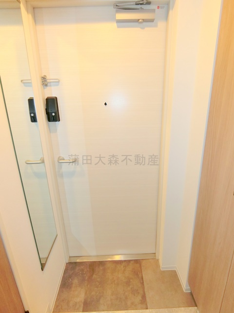 ZOOＭ蒲田EASTの玄関