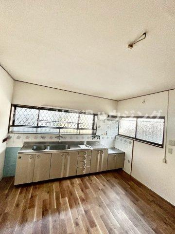 庄内栄町3丁目一戸建のその他|窓