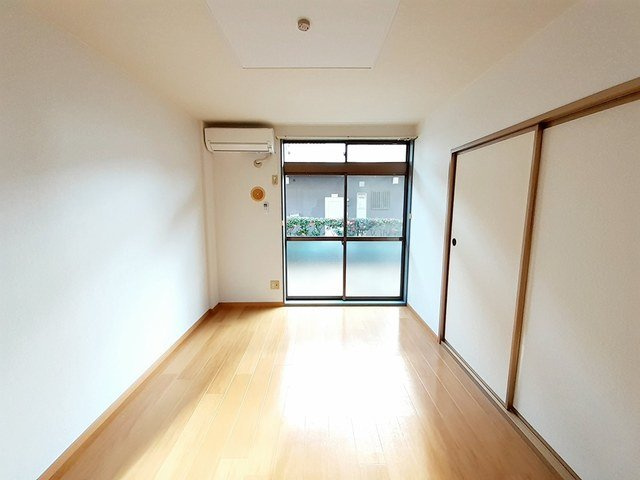 ドリーミー山中Ｃの居間・リビング