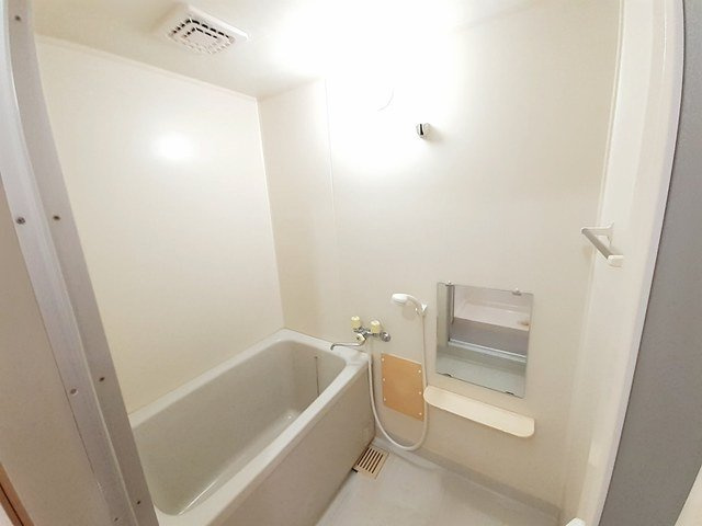 ドリーミー山中Ｃの浴室