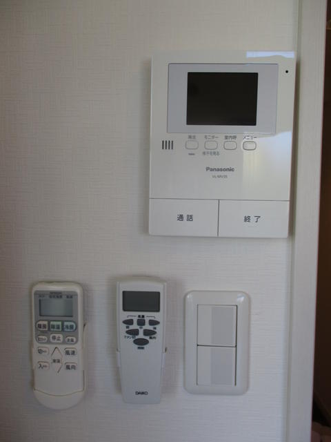 川崎市多摩区生田５丁目のアパートのセキュリティ|モニター付きインターホン