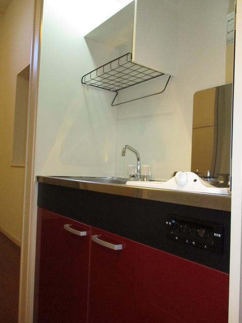 川崎市多摩区生田５丁目のアパートのキッチン