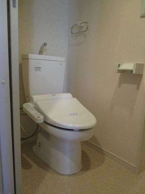 川崎市多摩区生田５丁目のアパートのトイレ