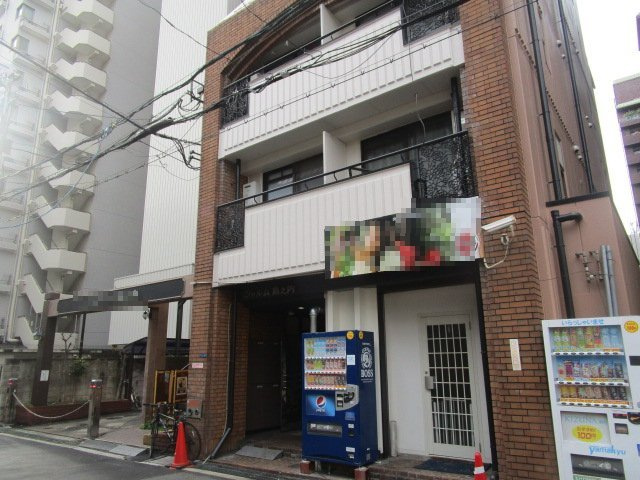 大阪市中央区島之内２丁目のホテルの外観