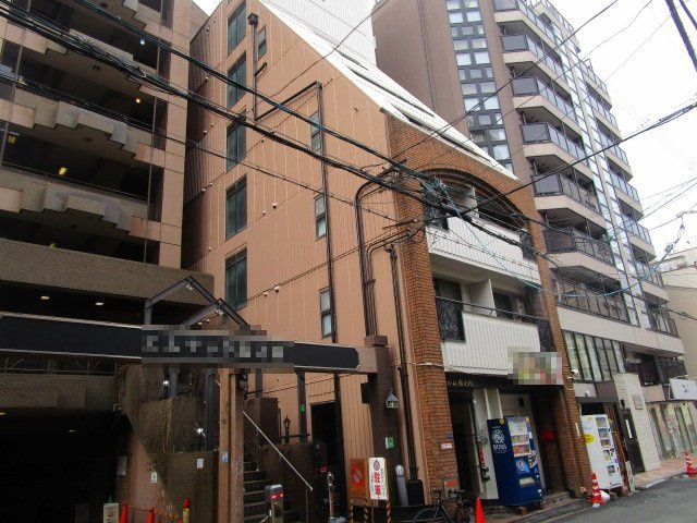 大阪市中央区島之内２丁目のホテルの外観