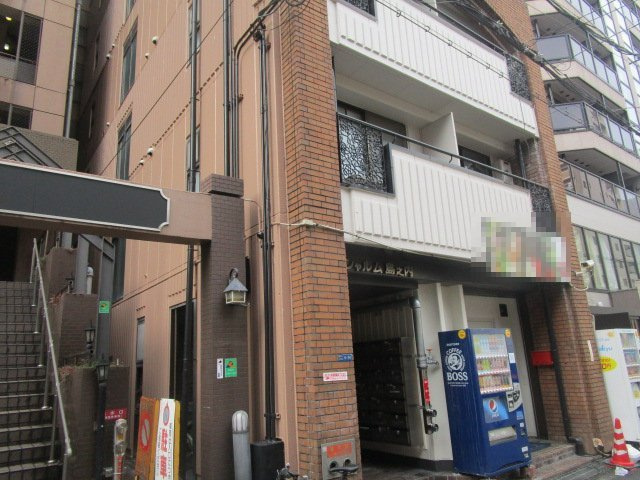 大阪市中央区島之内２丁目のホテルの外観