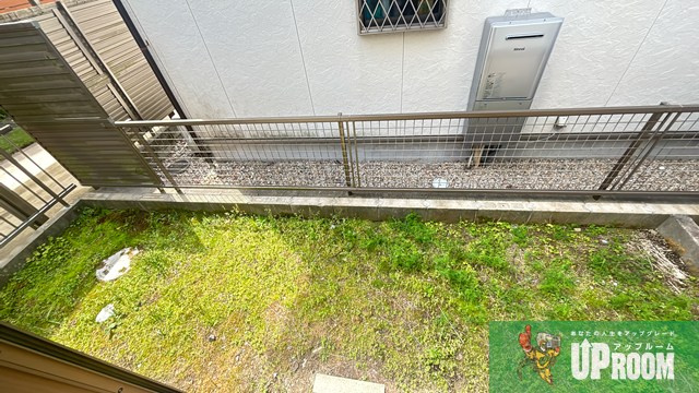メゾネット小島の庭