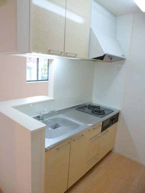 ＫＤハウスのキッチン|★料理に便利なガス２口システムキッチン★
