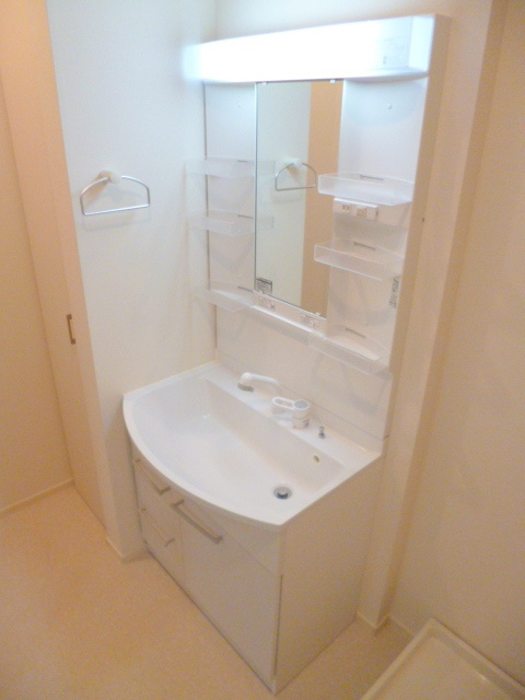 ＫＤハウスの洗面所|★人気の独立洗面台です★