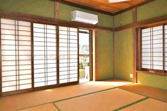 【和室】 | 長生郡一宮町東浪見　中古戸建 | 敷地496坪 2階は増築 フリースペース約45.5帖 ドックラン・家庭菜園が可能ですウッドデッキ付き