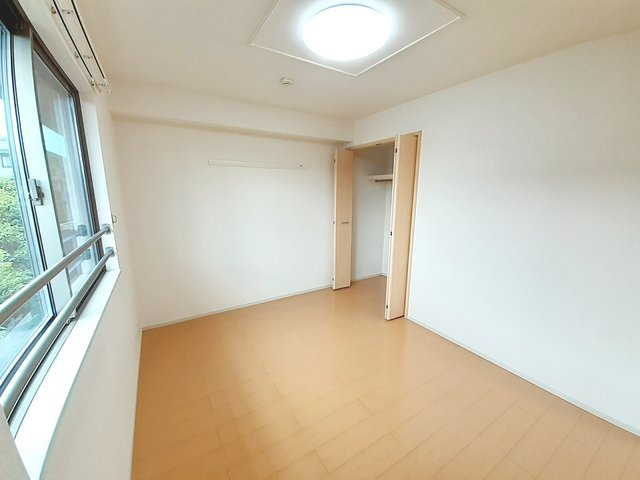 メゾン　エタニティⅠの収納