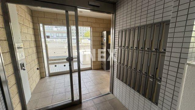 横浜市戸塚区品濃町の賃貸マンションのロビー