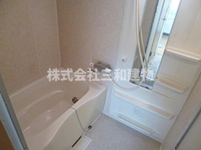 宮前ハウスの浴室