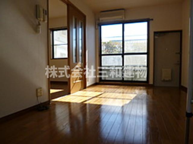 宮前ハウスの居間・リビング