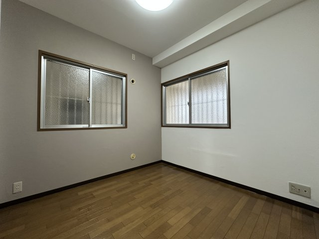 エクセルコート明石の洋室