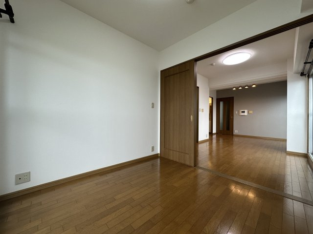 エクセルコート明石の洋室