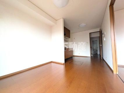 メルベーユ翔の居間・リビング