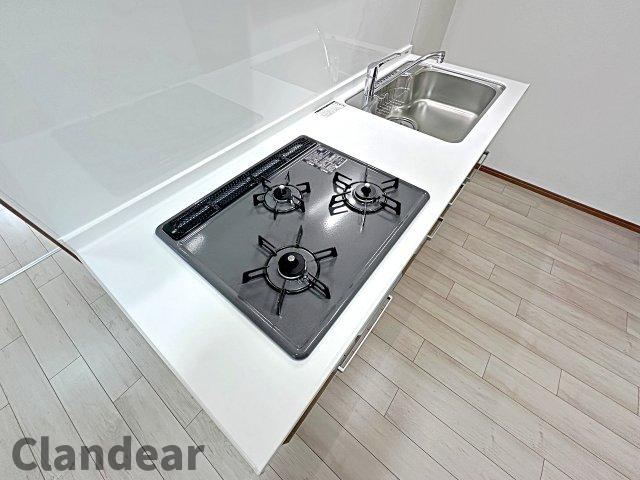 ドルミ錦糸町大興ビルのキッチン|ドキドキの新生活も、安心してスタート。ぴったりの住まいを見つけませんか？クランディアが一緒に住まい選びをサポートします‼　まずは、お気軽にお問合せください　＃クランディア