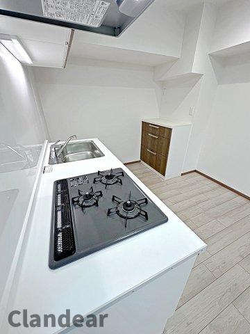 ドルミ錦糸町大興ビルのキッチン|ドキドキの新生活も、安心してスタート。ぴったりの住まいを見つけませんか？クランディアが一緒に住まい選びをサポートします‼　まずは、お気軽にお問合せください　＃クランディア