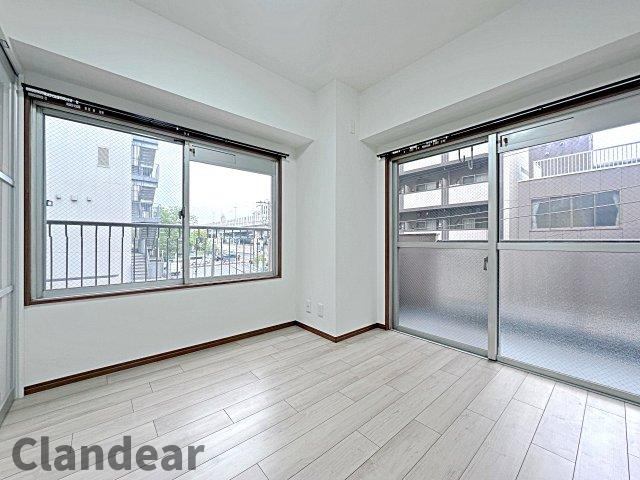 ドルミ錦糸町大興ビルの洋室|ドキドキの新生活も、安心してスタート。ぴったりの住まいを見つけませんか？クランディアが一緒に住まい選びをサポートします‼　まずは、お気軽にお問合せください　＃クランディア