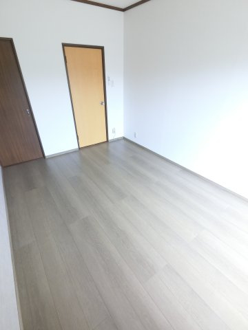 ハイツユニティの洋室