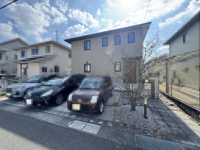 高知市口細山　中古戸建ての外観