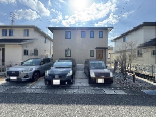 高知市口細山　中古戸建ての外観