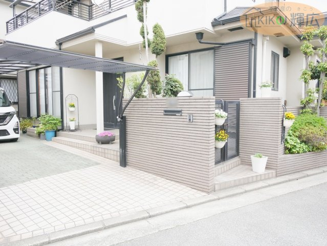 【玄関】 | 加古川市平岡町土山　中古戸建