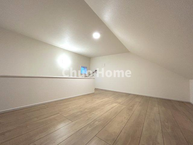 江戸川区北小岩6丁目新築分譲住宅の収納|ロフト