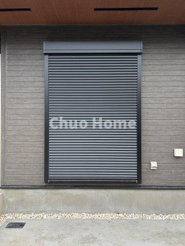 江戸川区北小岩6丁目新築分譲住宅の防犯設備|防犯シャッター