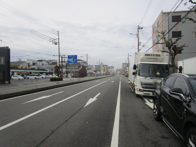 大阪市生野区林寺５丁目のビルの周辺