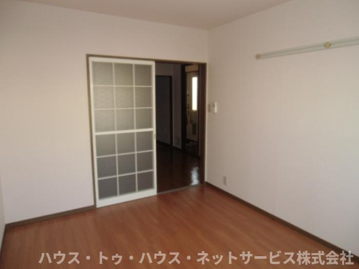 シャトルアイの居間・リビング