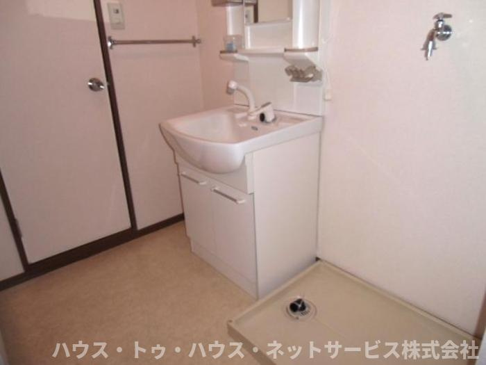 シャトルアイの洗面所