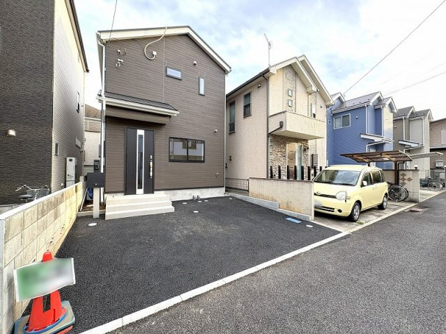【外観】 | 西東京市谷戸町1丁目　新築一戸建住宅　全1棟　(保谷店) | スーパー、コンビニ、ドラッグストアも徒歩10分圏内にございます。