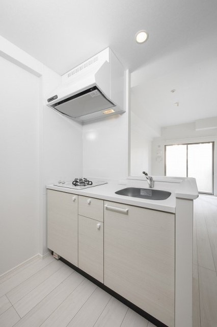 新品家具付きマンション住吉15(KaGood福岡)のキッチン