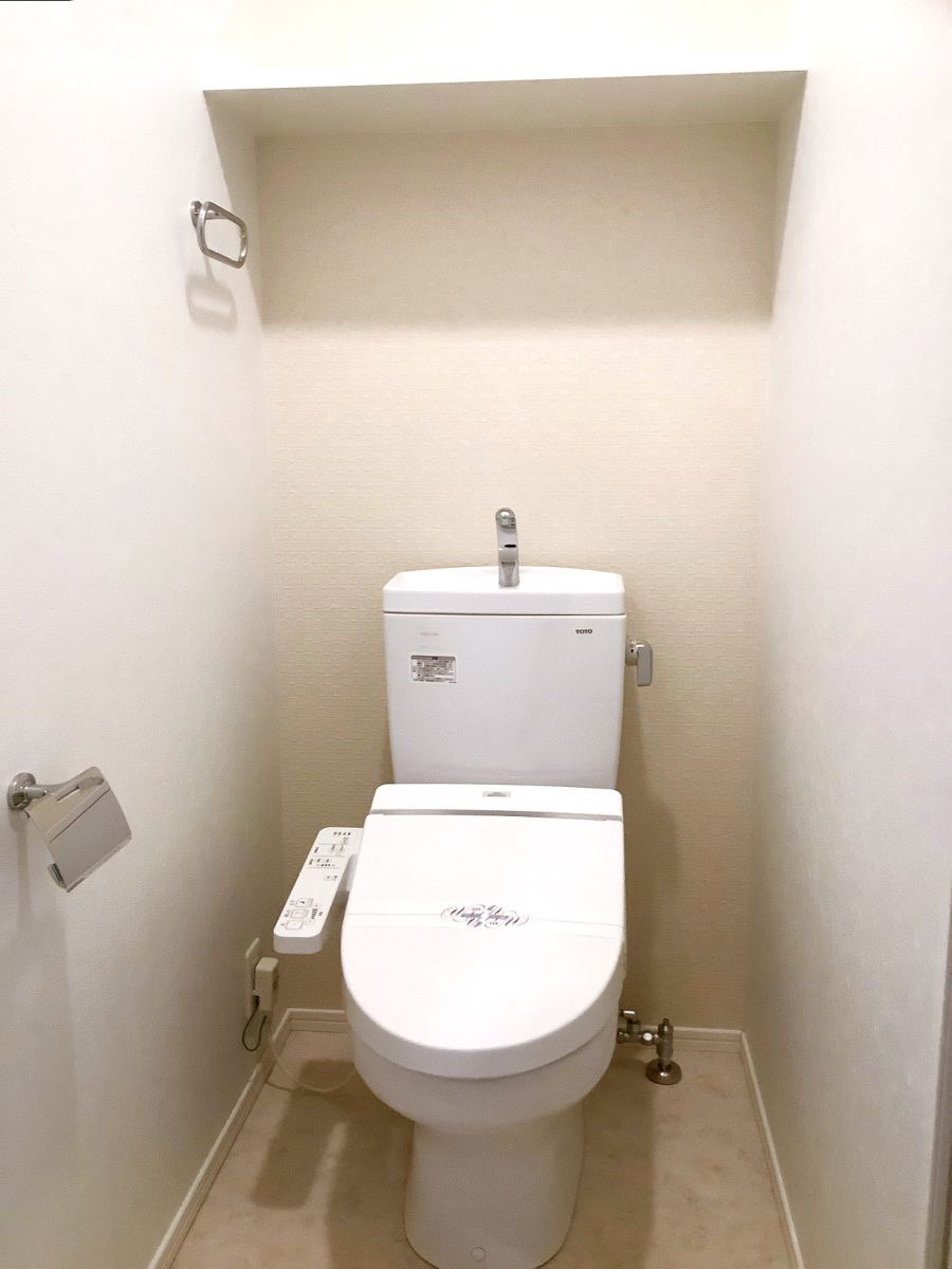 新品家具付きマンション住吉15(KaGood福岡)のトイレ