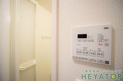 【浴室】 | エステムコート名古屋金山サウスゲート  | 浴室乾燥機付き（同仕様写真）