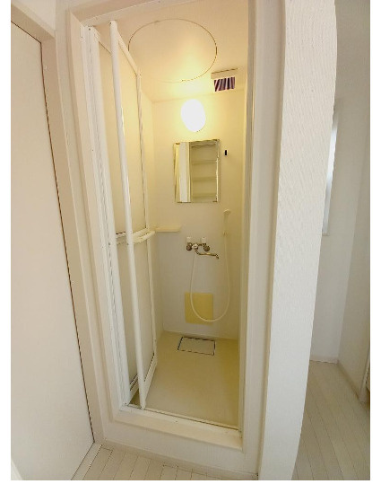 豊島区東池袋５丁目のアパートのシャワールーム|※別部屋参考写真