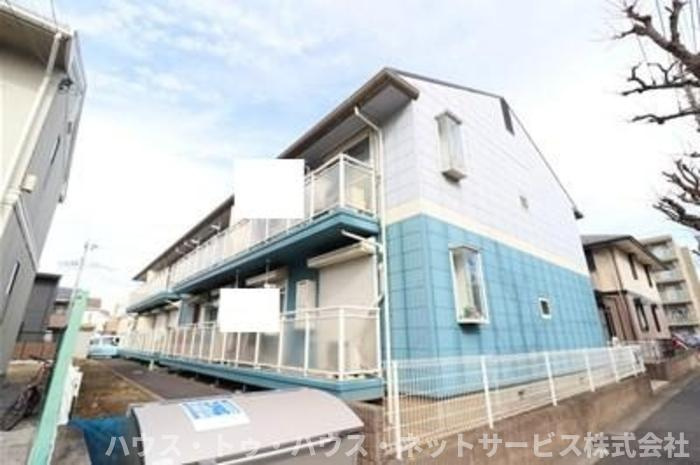 クラウン南流山の外観