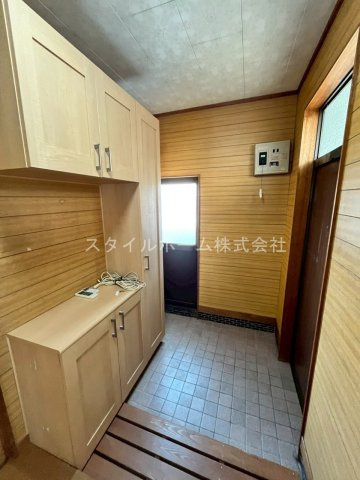 ハイツ・シュンエーの玄関